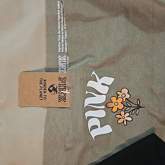 Pink Hipster New w/Tags, 4 Pairs of Large Underwear - Picture 4 of 10